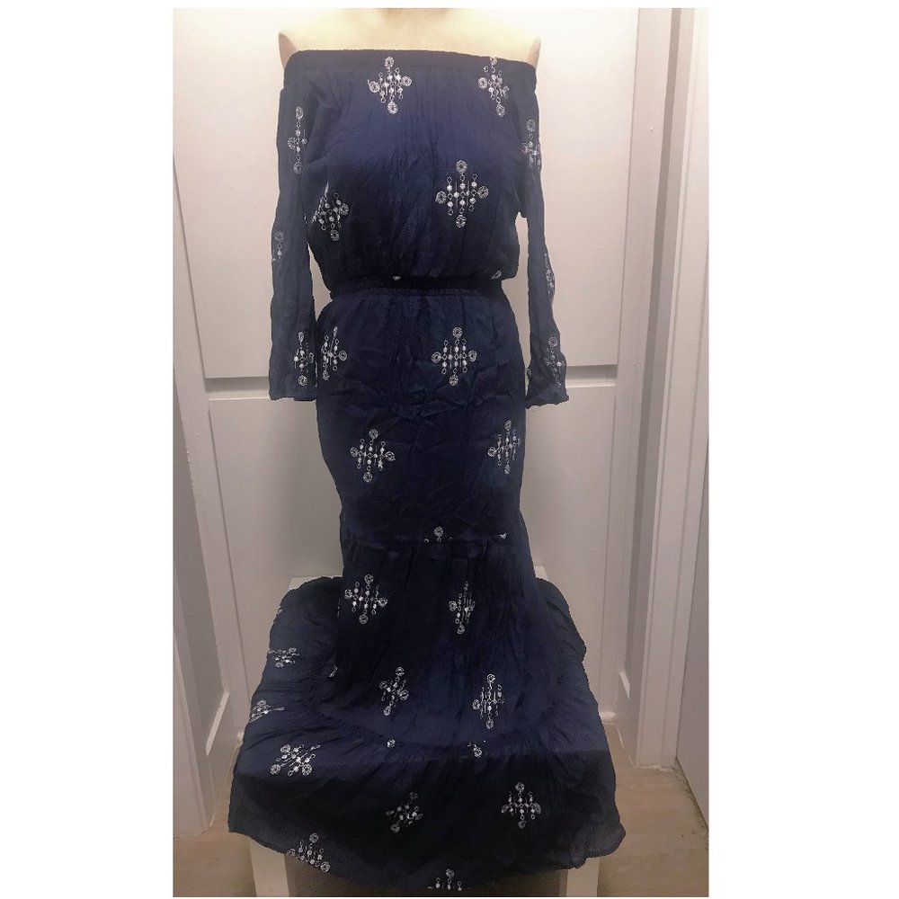 Elegant Midnight Blue Boho Formal Maxi Embroidered